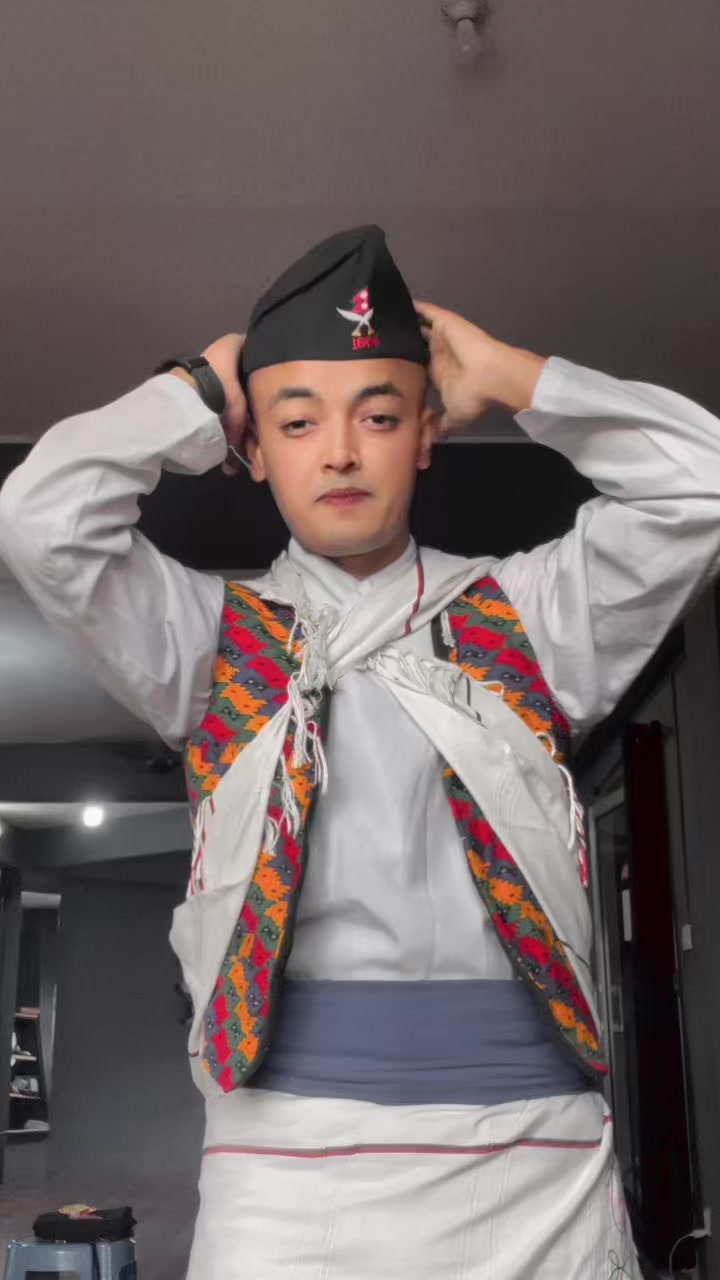 @𝐌𝐫 𝐁𝐢𝐛𝐞𝐤👑
