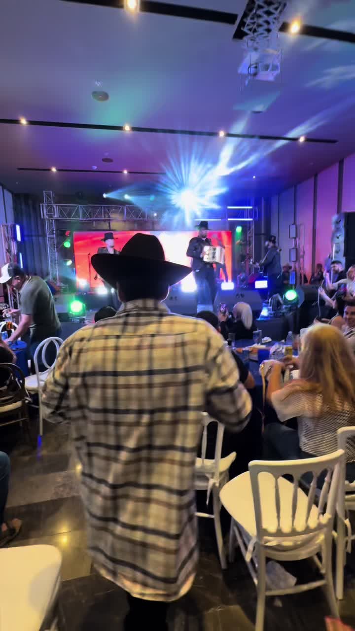 @El Ángel Del Corrido