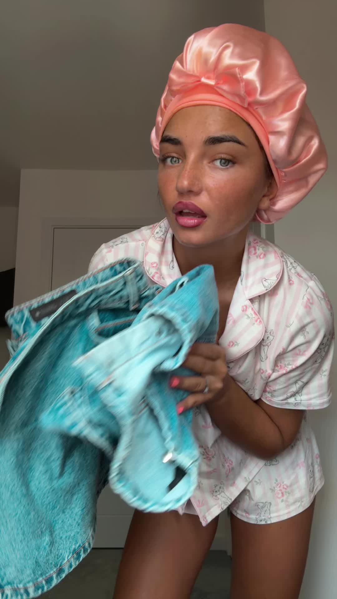 @𝓓𝓸𝓵𝓵y 𝓭𝓸𝓻𝓪𝓷