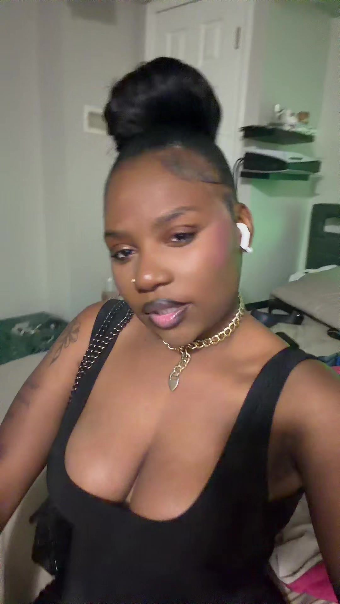 @THEBIGGEST