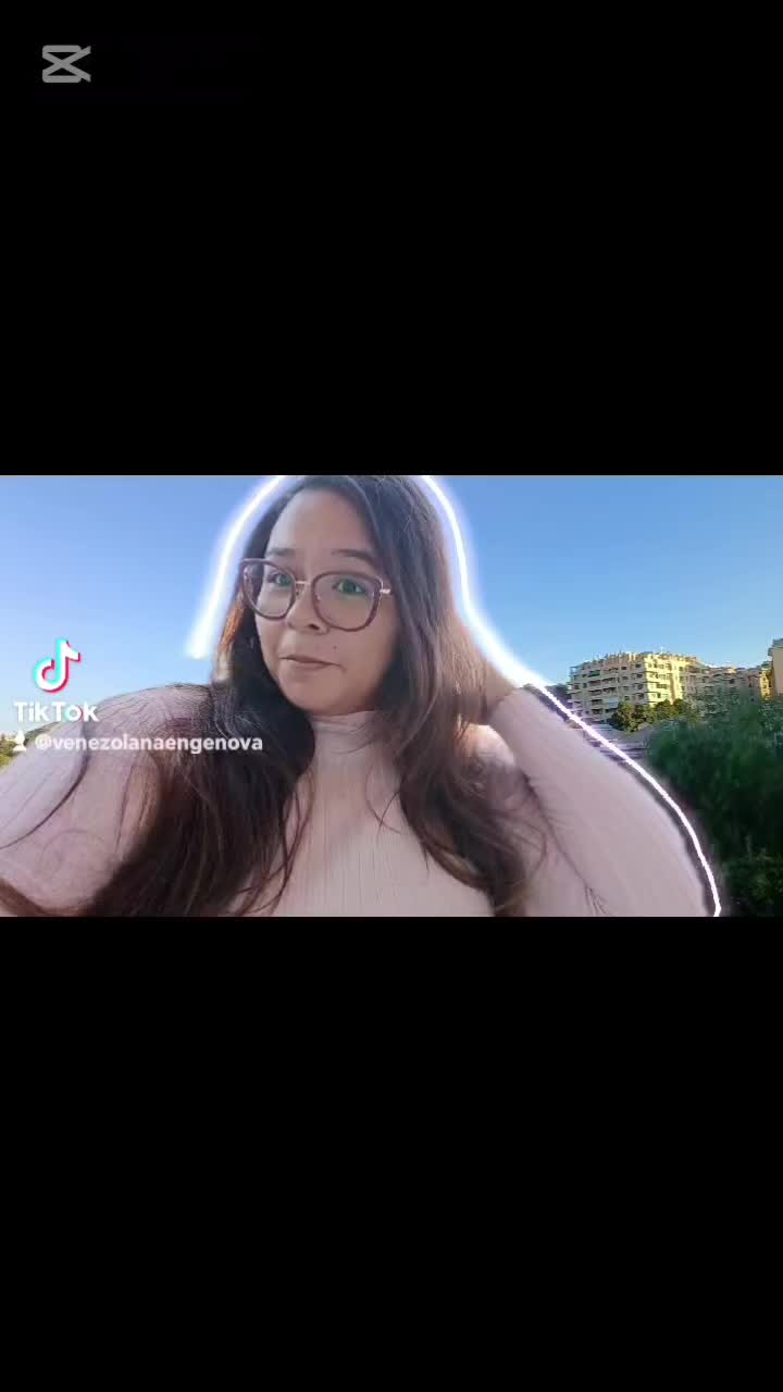 @VenezolanaenGenova