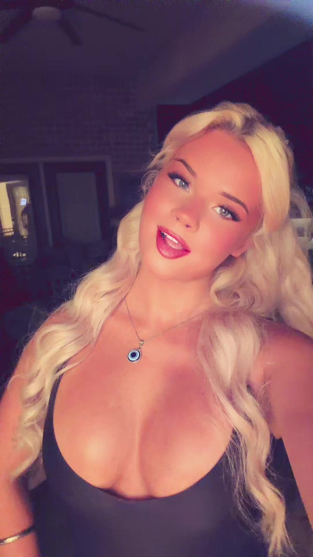 @lilyleedooley
