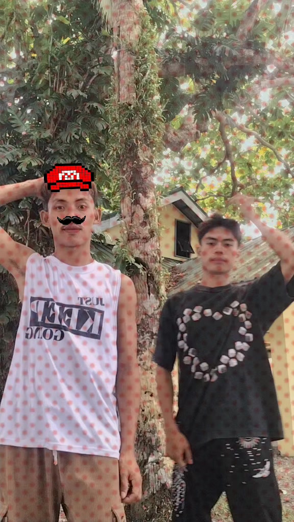 @Alvina and dola