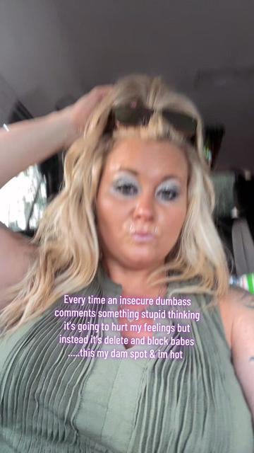 @HotMessMissRiss🩷