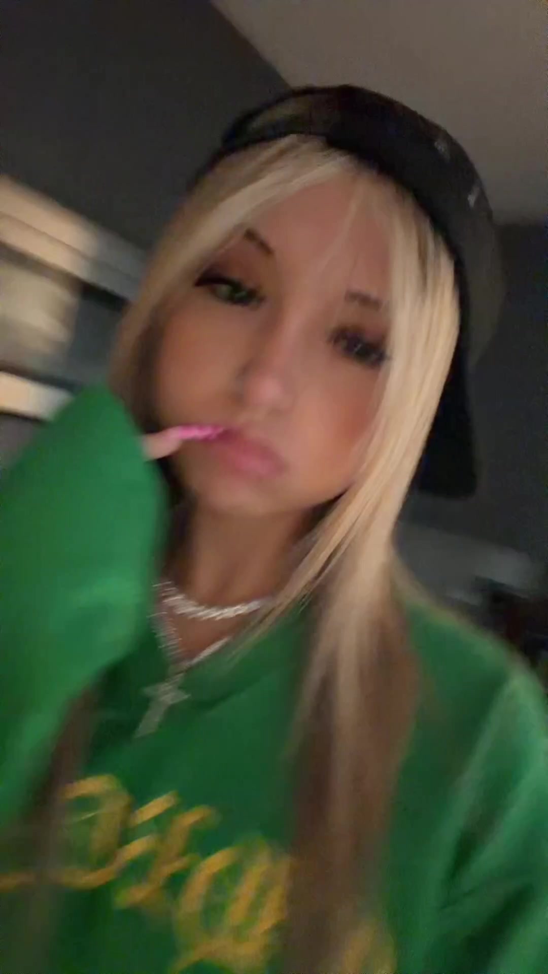 @meow