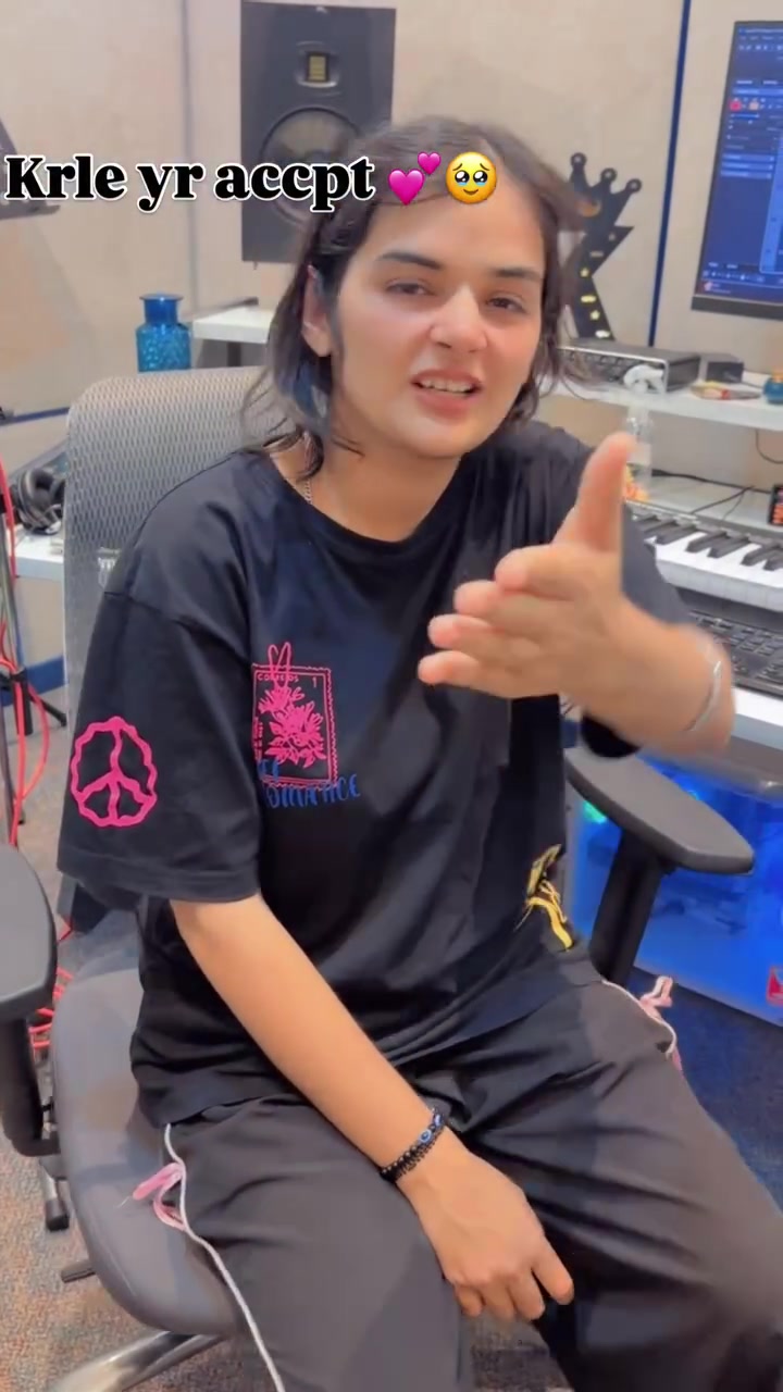 @ℍ𝔸ℝ𝕐𝔸ℕ𝕍𝕀_𝕃𝕐ℝ𝕀ℂ𝕊🇺🇸