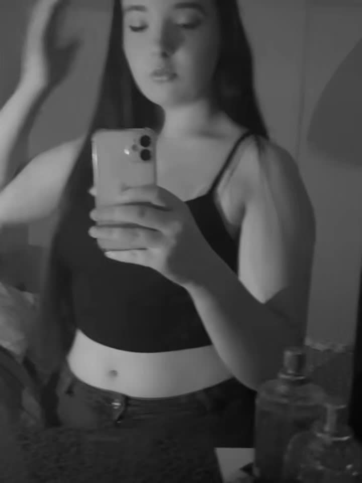 @𝐋𝐞́𝐚