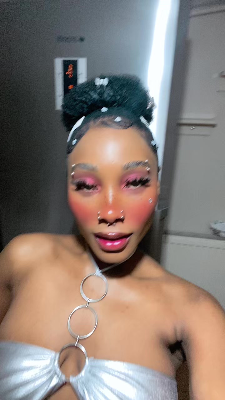 @nicki