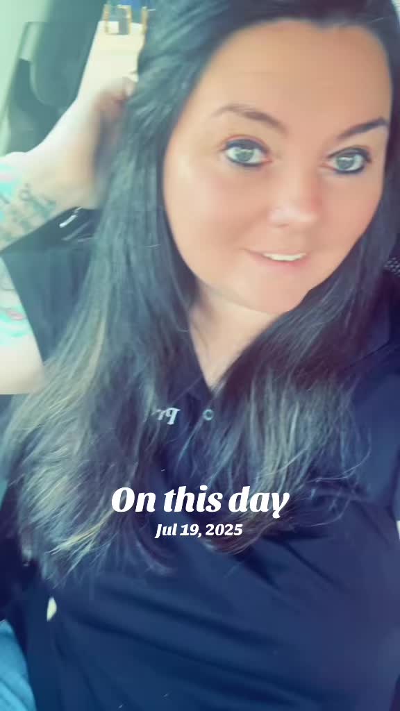 @🌺Chels🖤