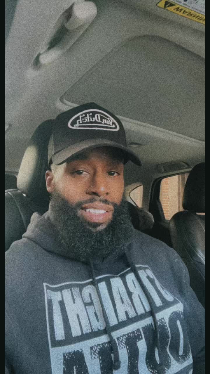 @firstname_leon