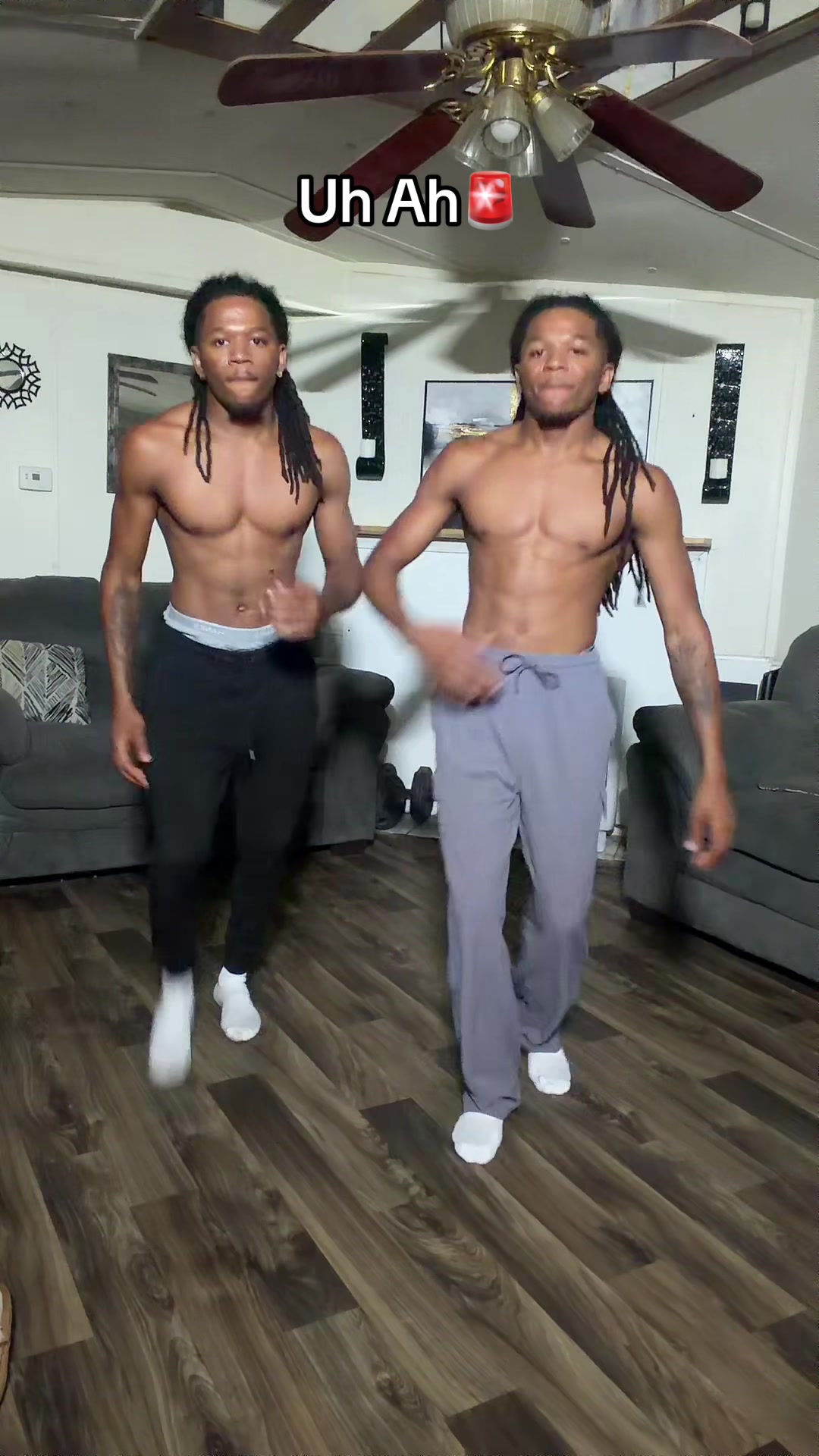 @Ghettotwins_