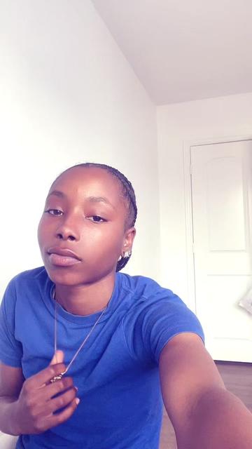 @Niyahhh👩🏾❤️💋👩🏽