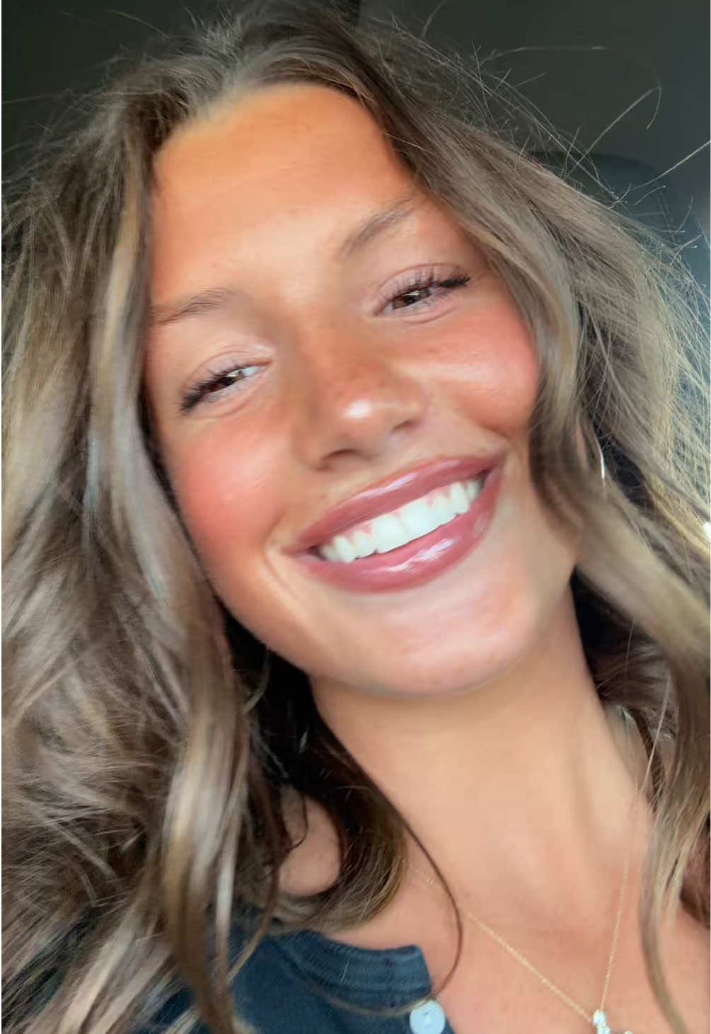 @Bella