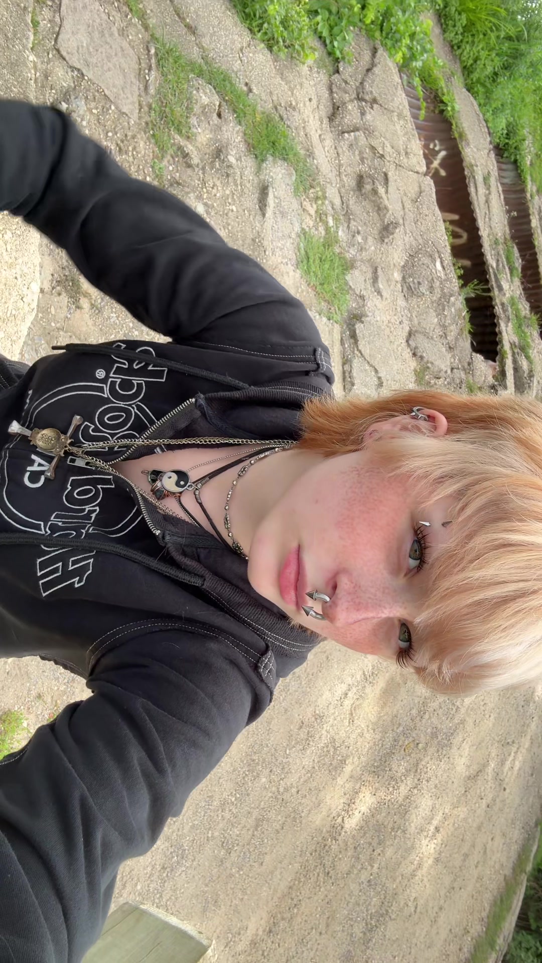 @p0isondartfr0g