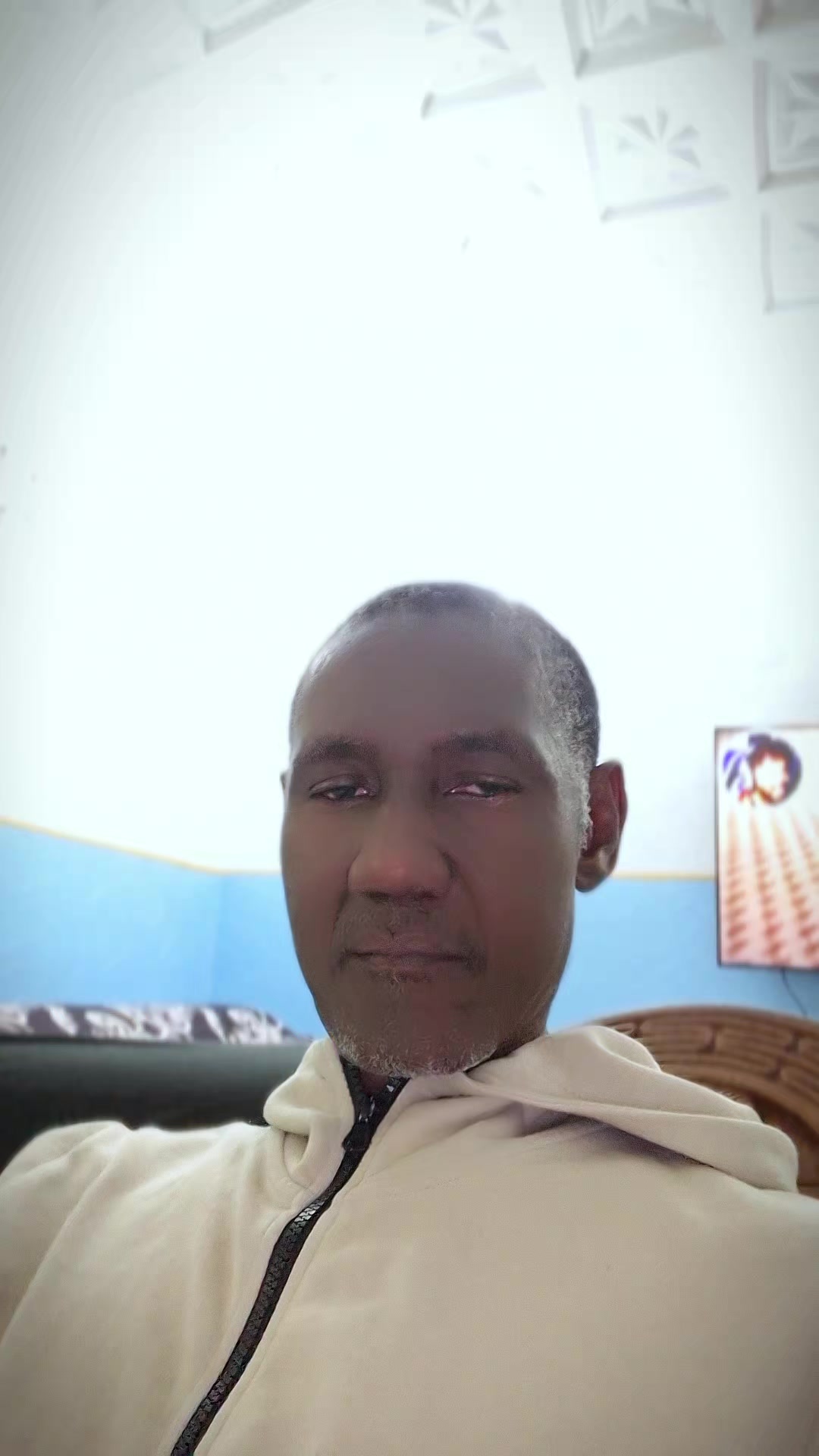 @T