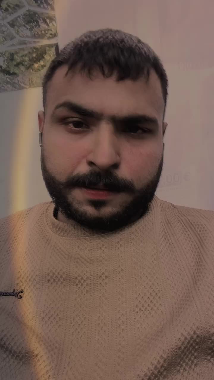 @Meeran Dar 🇮🇹