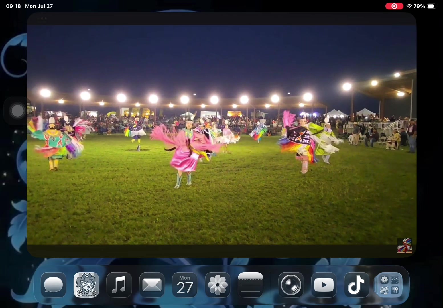 @~*Jingle native dancer*~