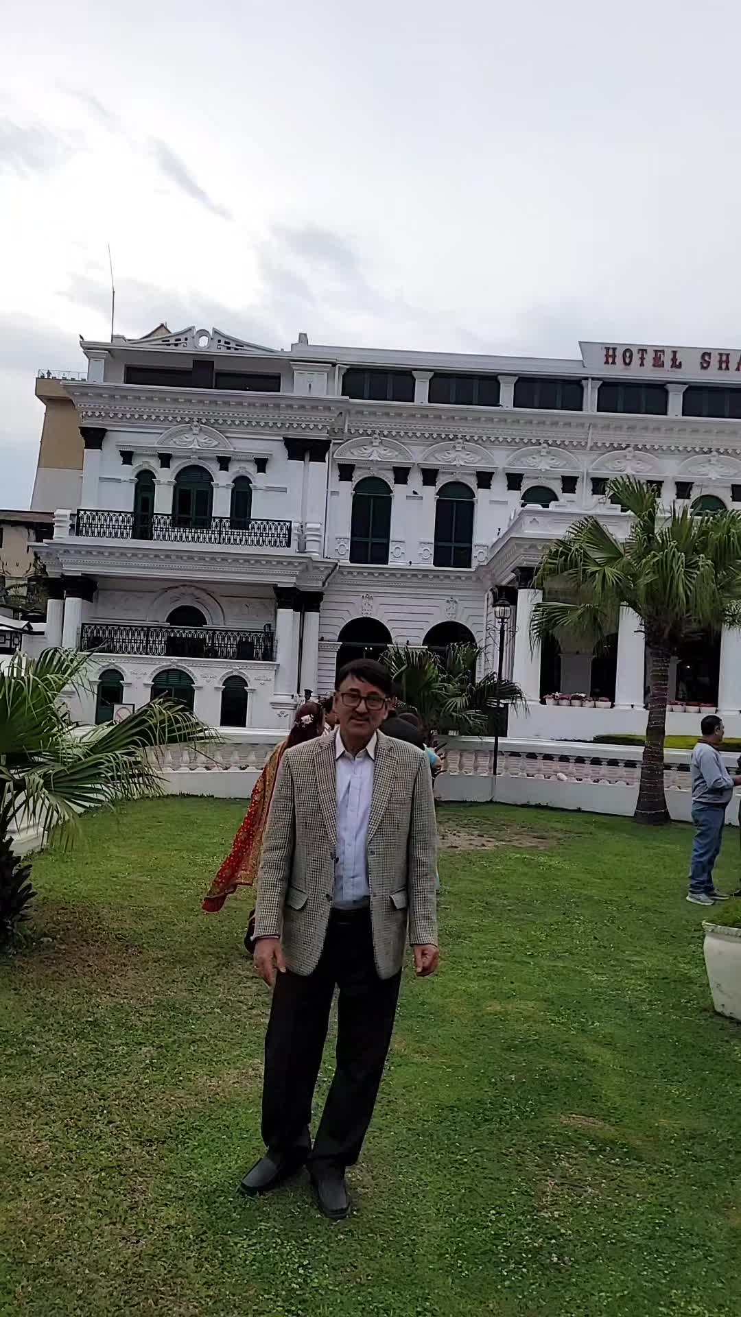 @आचार्य  विवस
