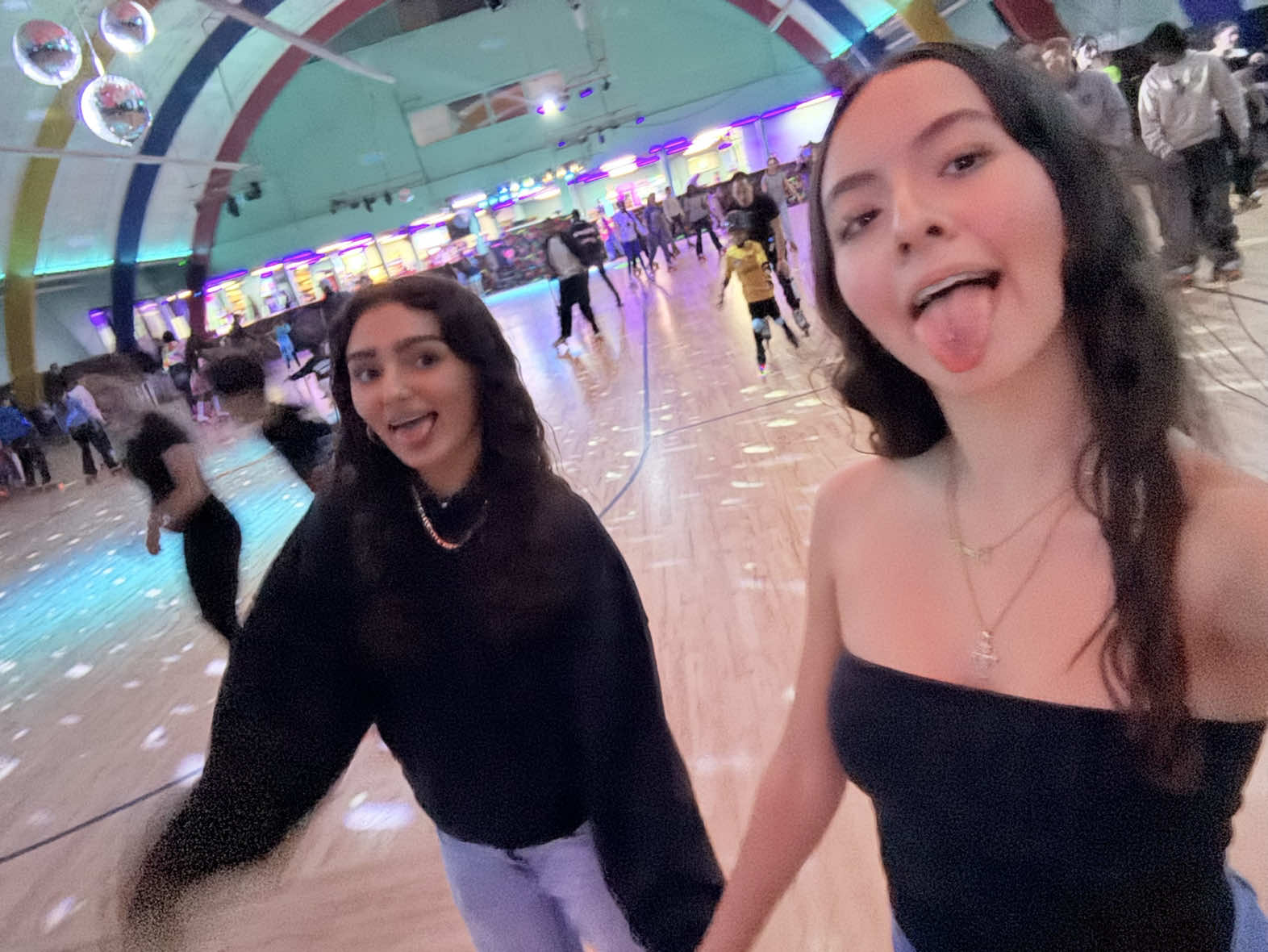 @camii