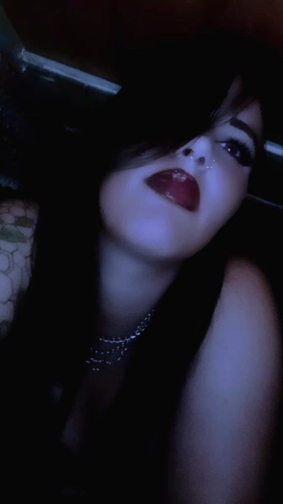 @❅🖤Cryptic.lonewolf🖤✵