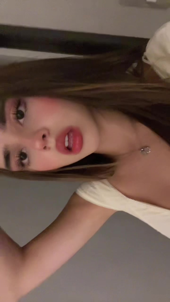 @ninamoi