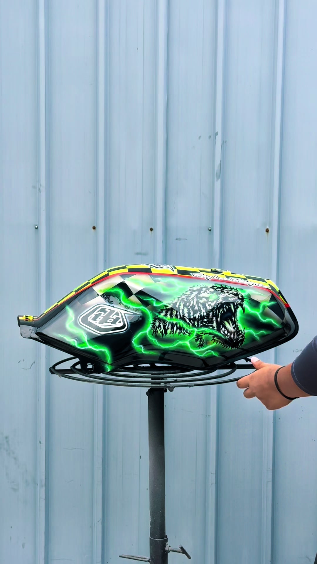 @The Airbrush Studio