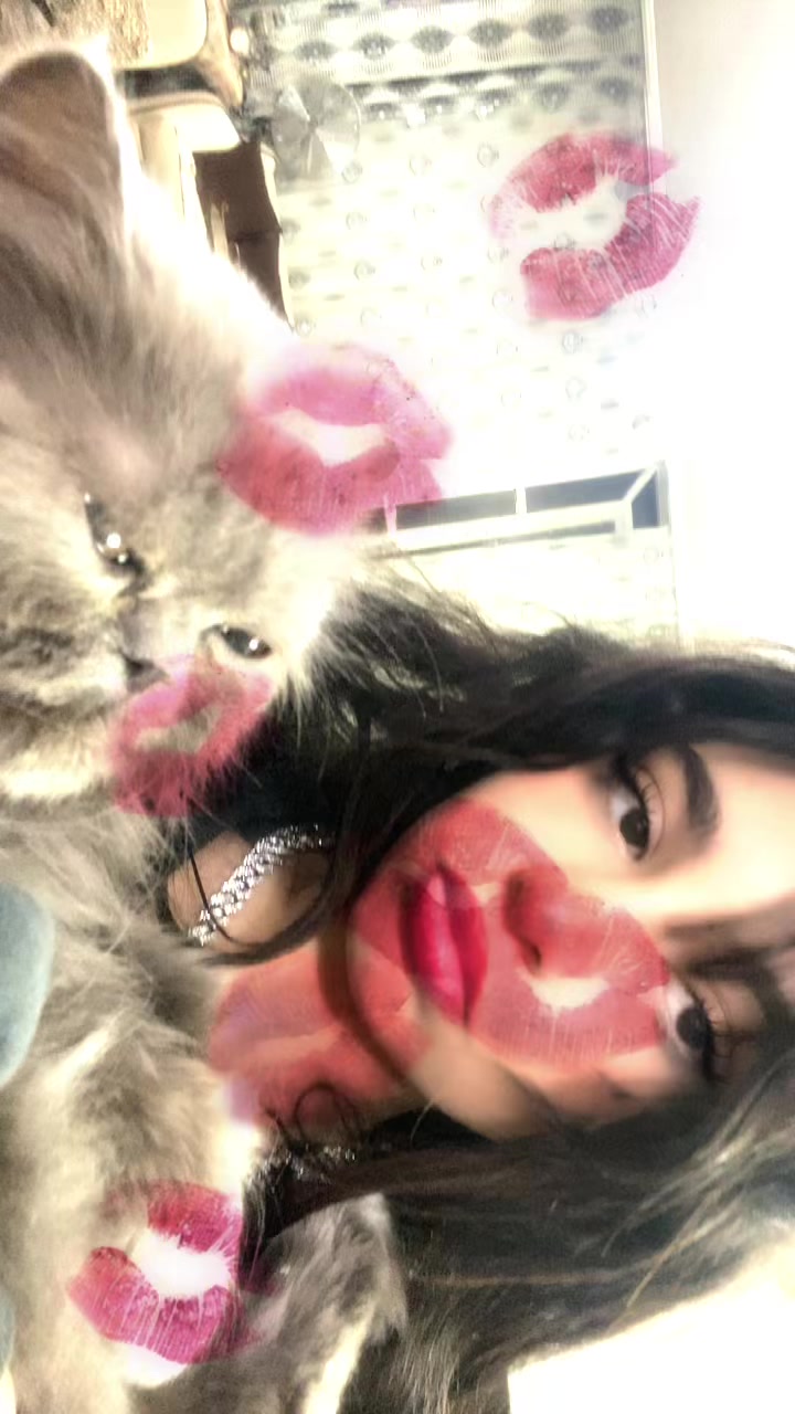 @Batmuuuu