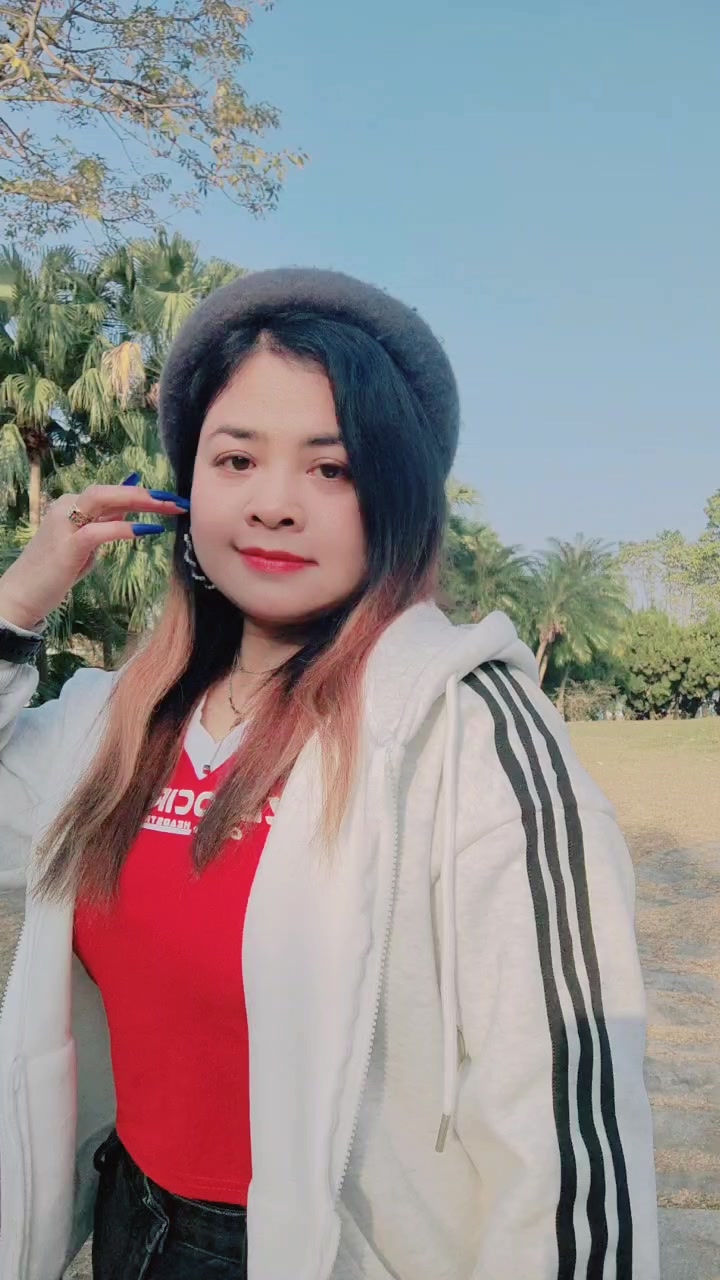 @➳✰🥀❣️ɭ❍vƏɭɭɣ AɣU❣️🥀✰➳