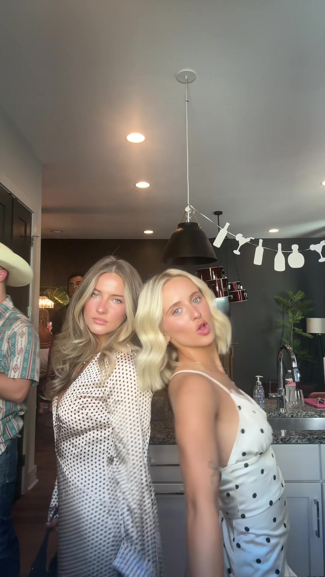 @Bella 🦢