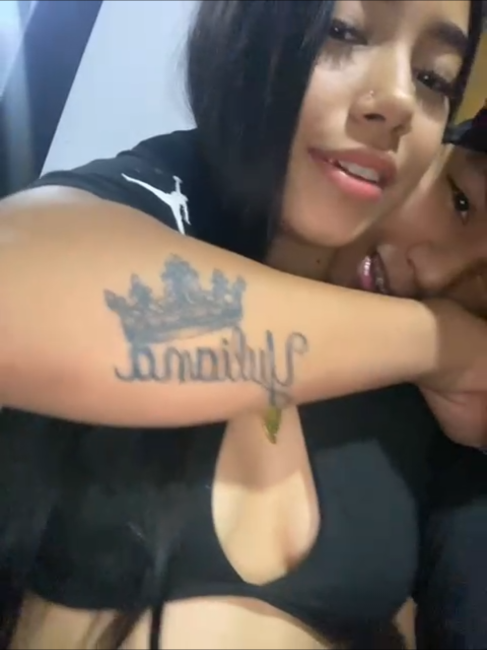 @𝓒𝓸𝓵𝓵𝓪𝔃𝓸𝓼🪷!
