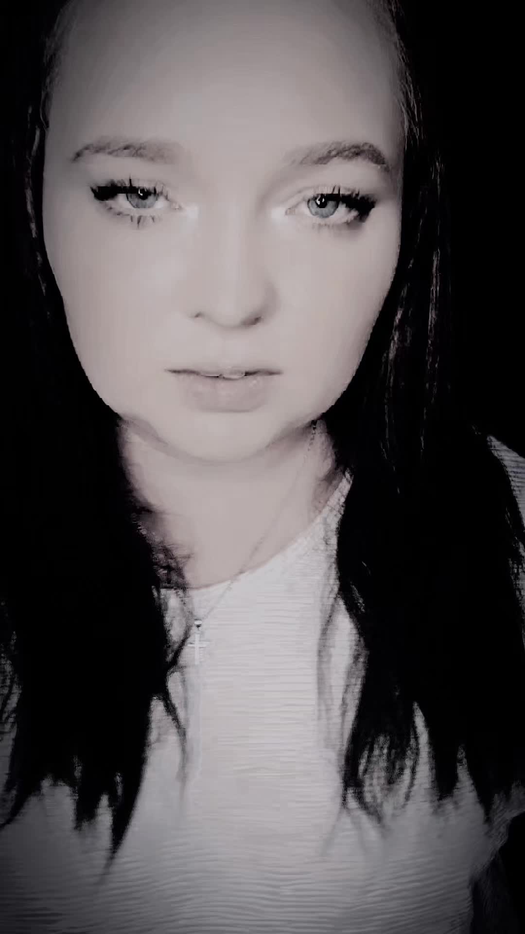 @👑𝔐𝔢𝔤@𝔣𝔯𝔢𝔠𝔥👑