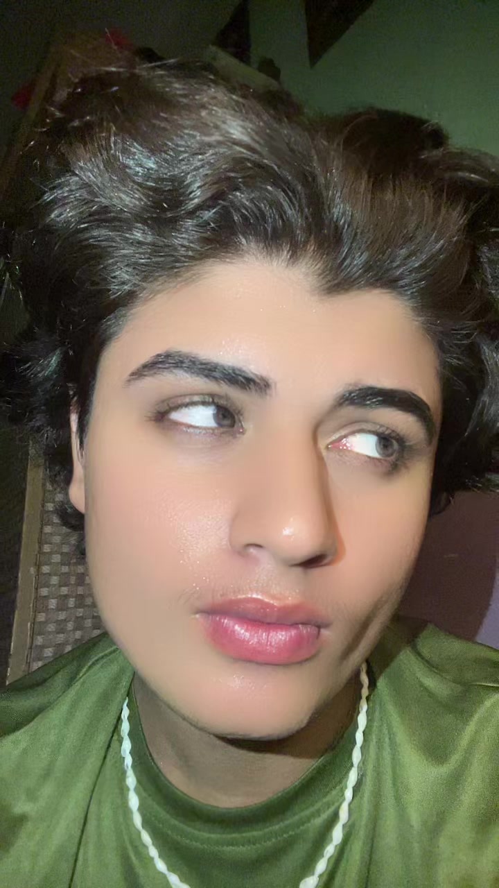 @🫰