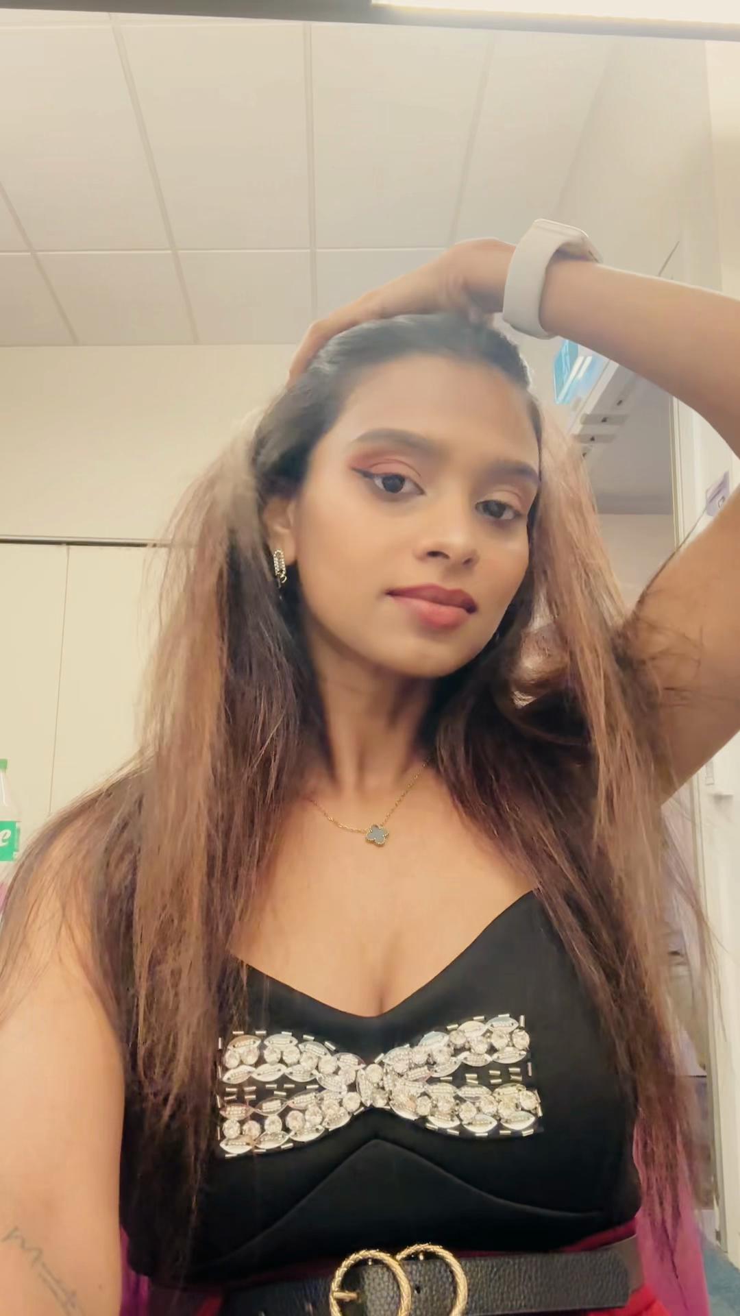 @piyumi 💐