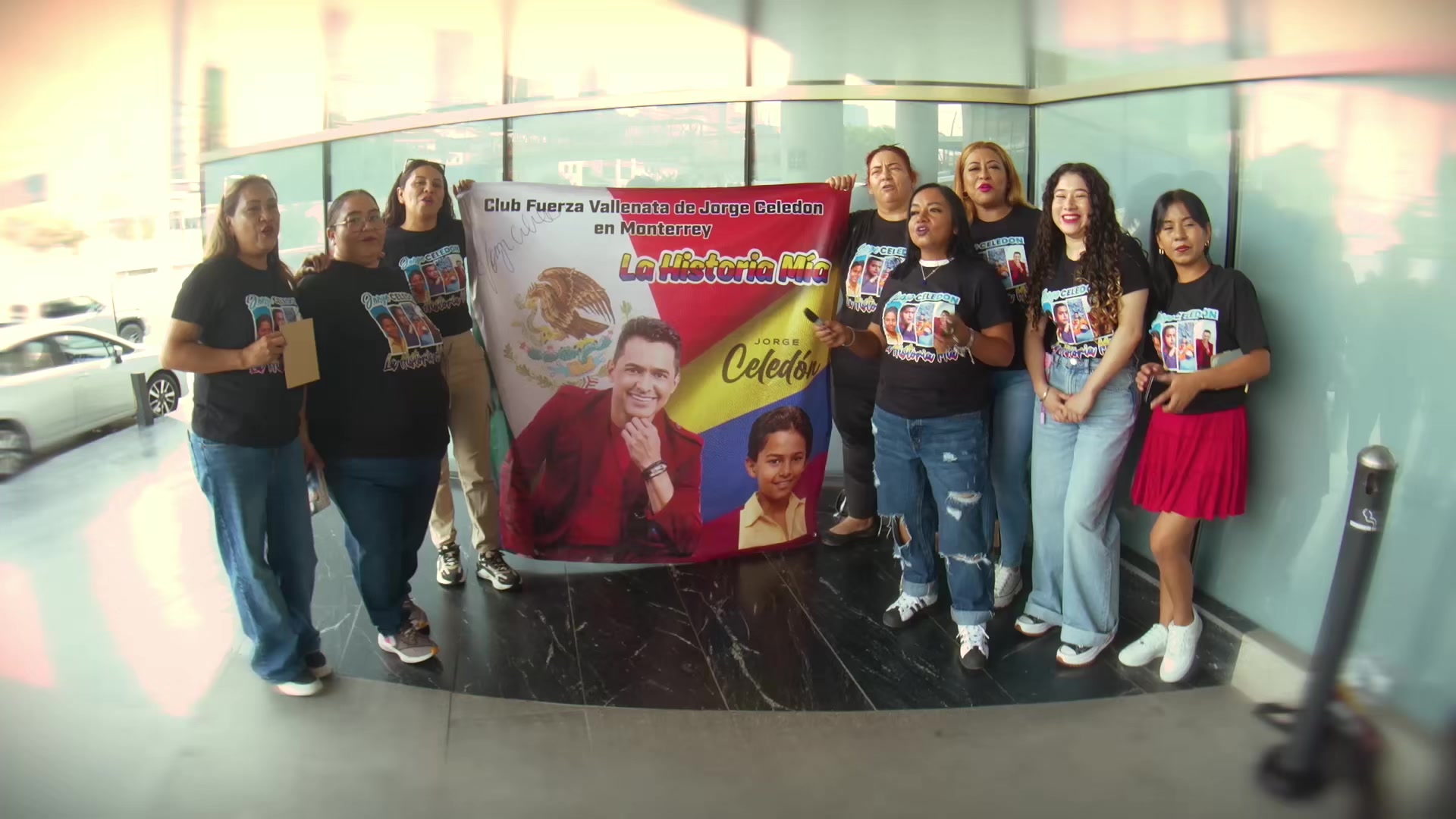 @Jorge Celed&oacute;n