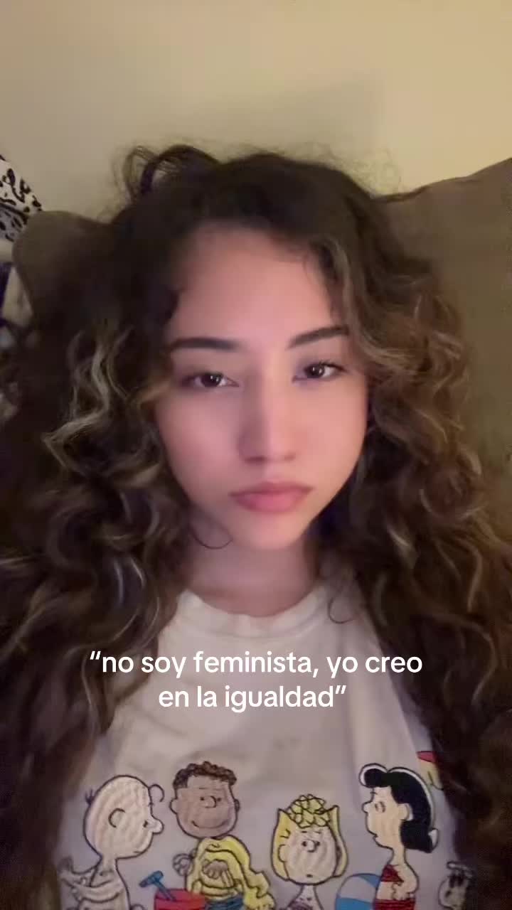 @nyra ☭