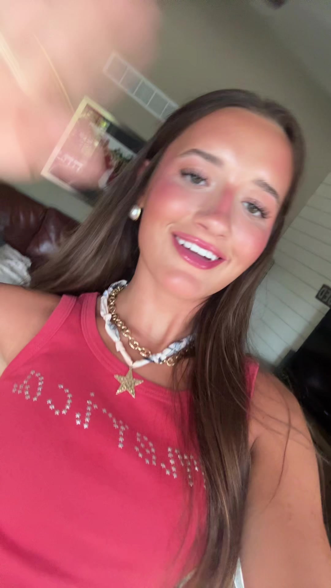 @izzybellaa 🪩✨🎉🧁