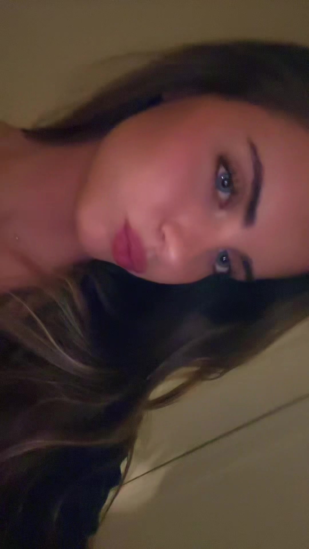 @👑