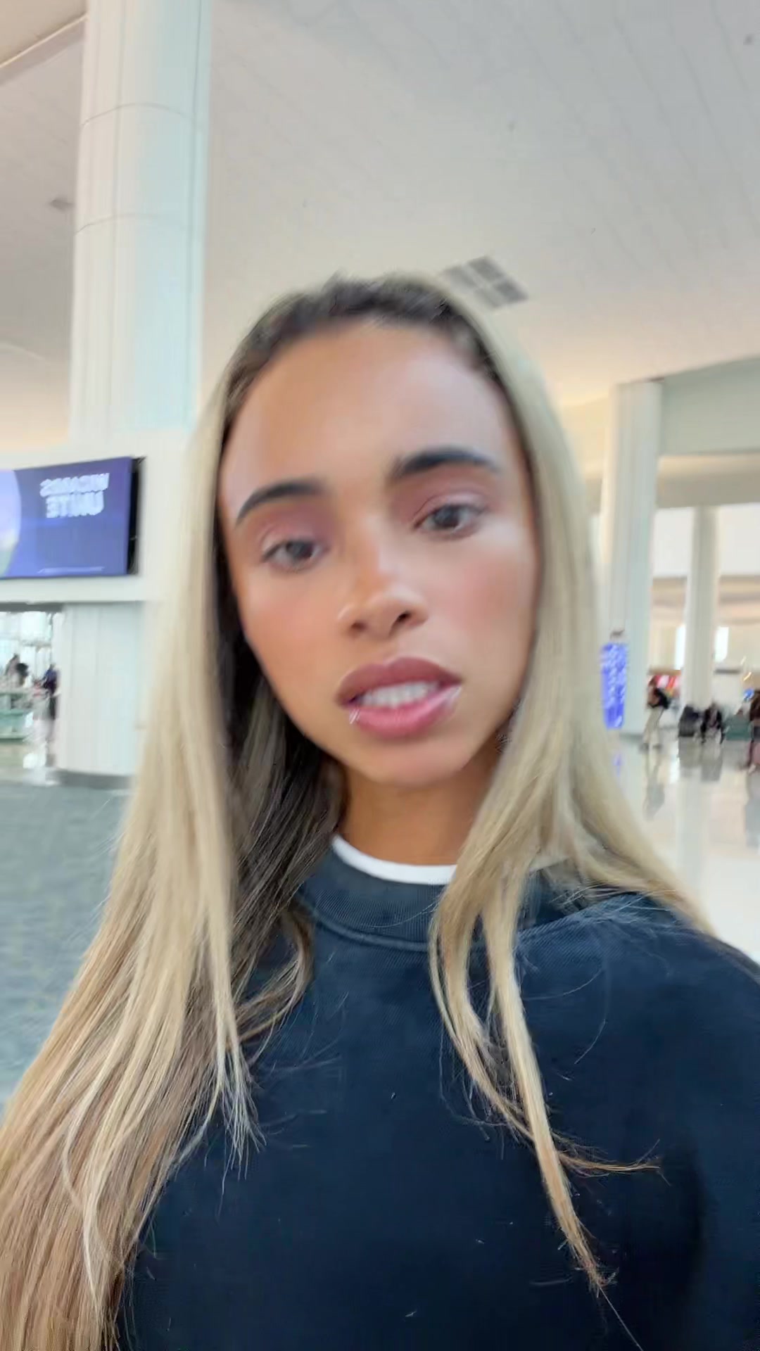 @Carolyn Estephany