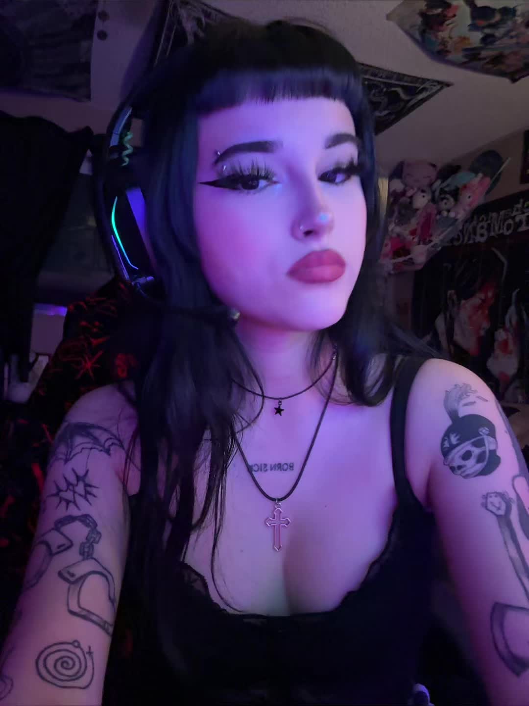 @lisa 🖤