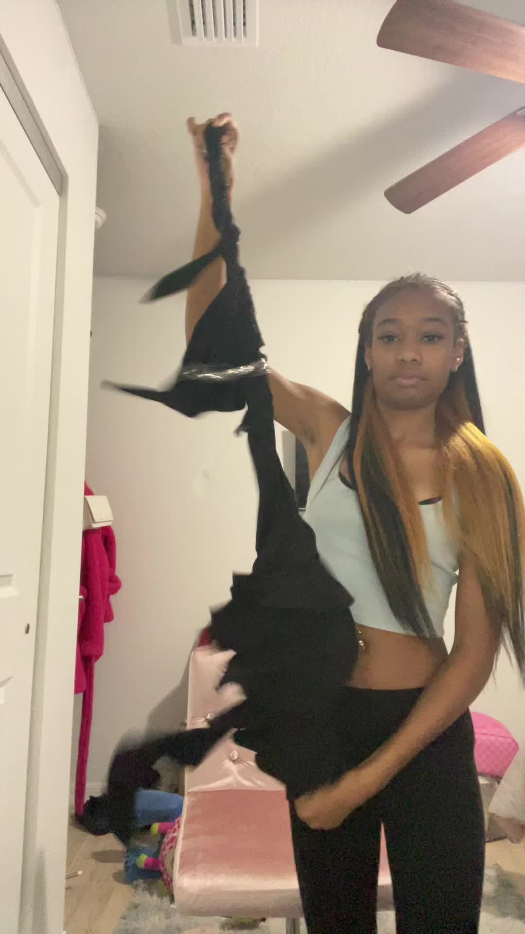 @pr3ttyliyah4