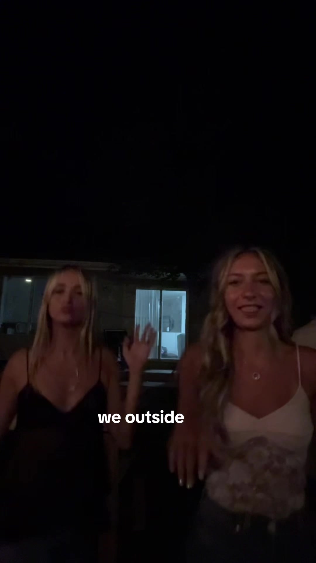 @MOOGY