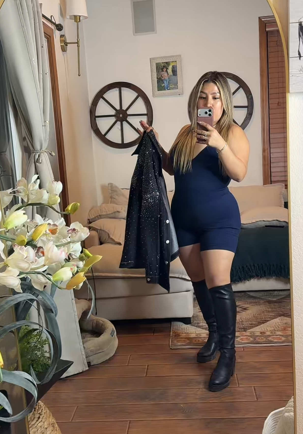 @lupithazzepeda