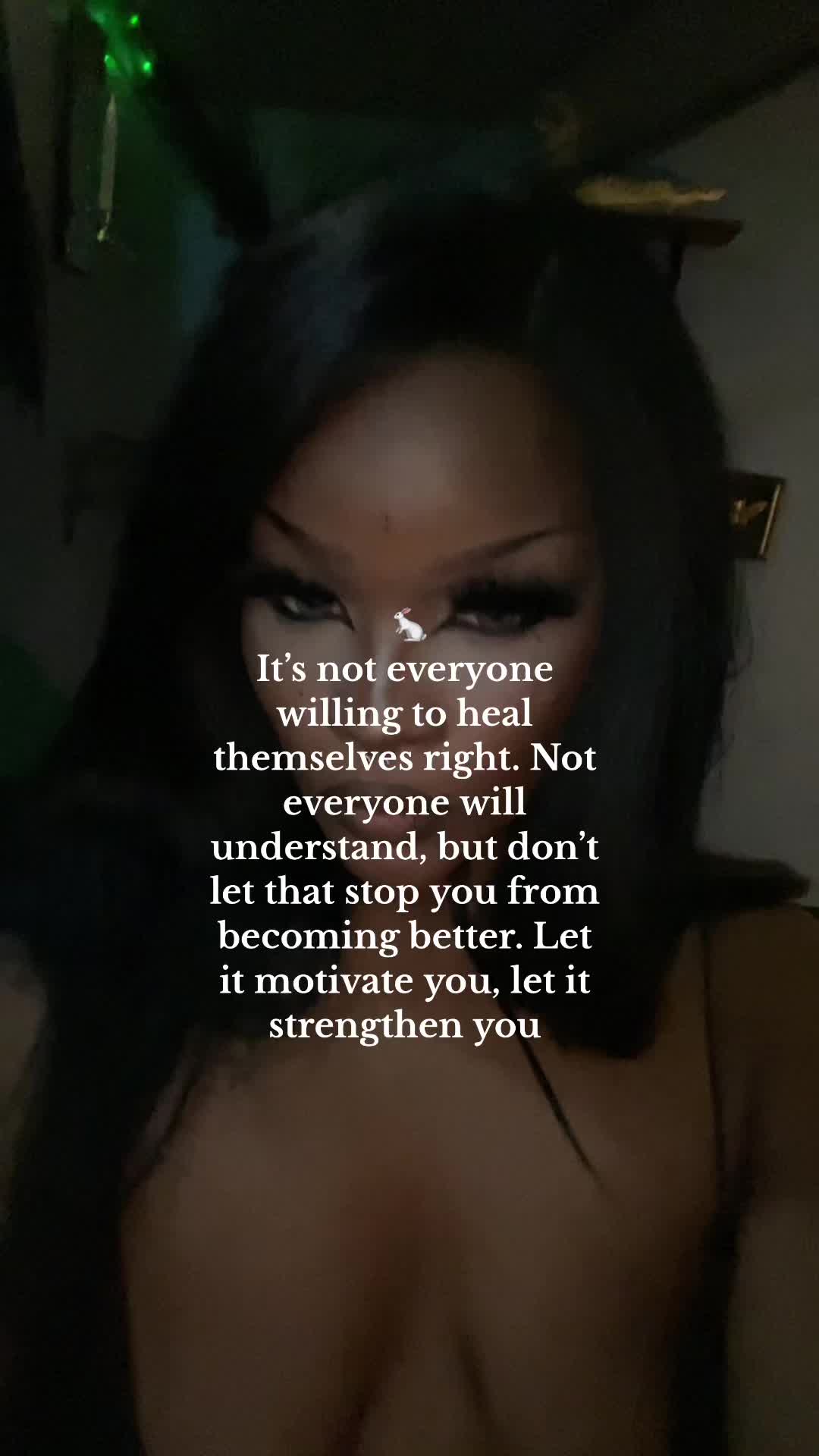 @𝐦𝐢𝐥𝐚 𝐯𝐚𝐥𝐞𝐧𝐭𝐢𝐧𝐞 🦢