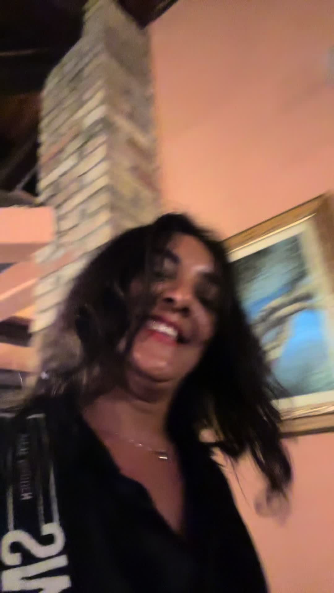 @Elis