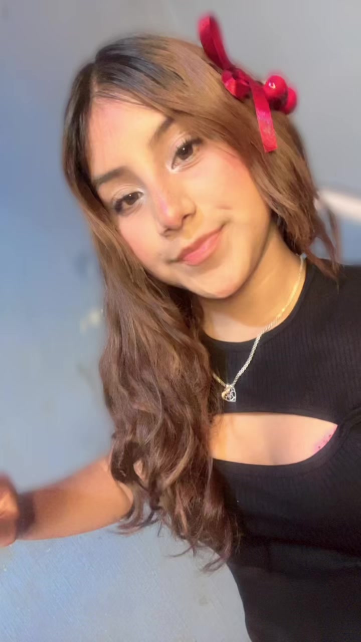 @🍒 Anllelyn 🐣💙