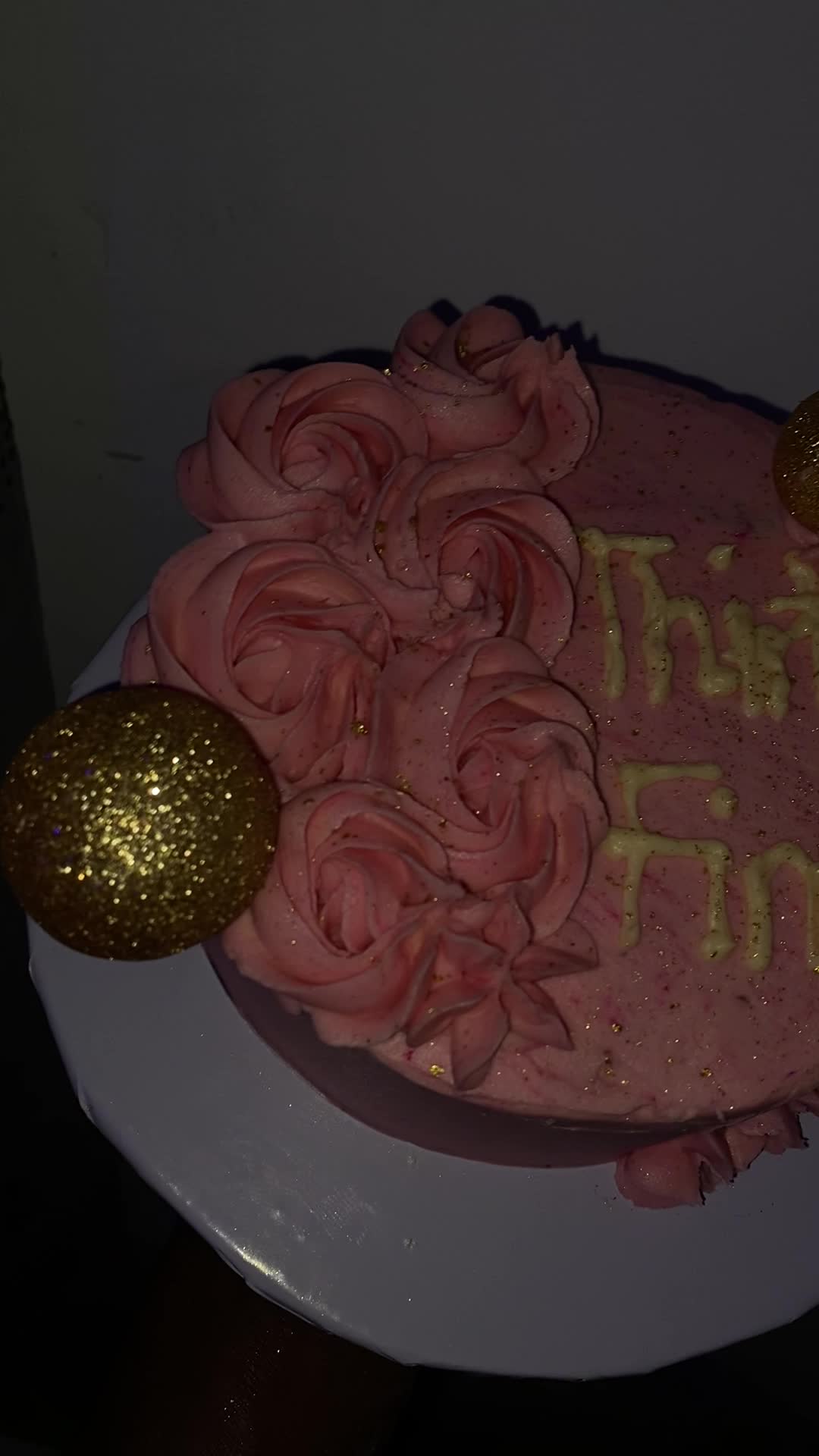 @__mobolascakeandpastries