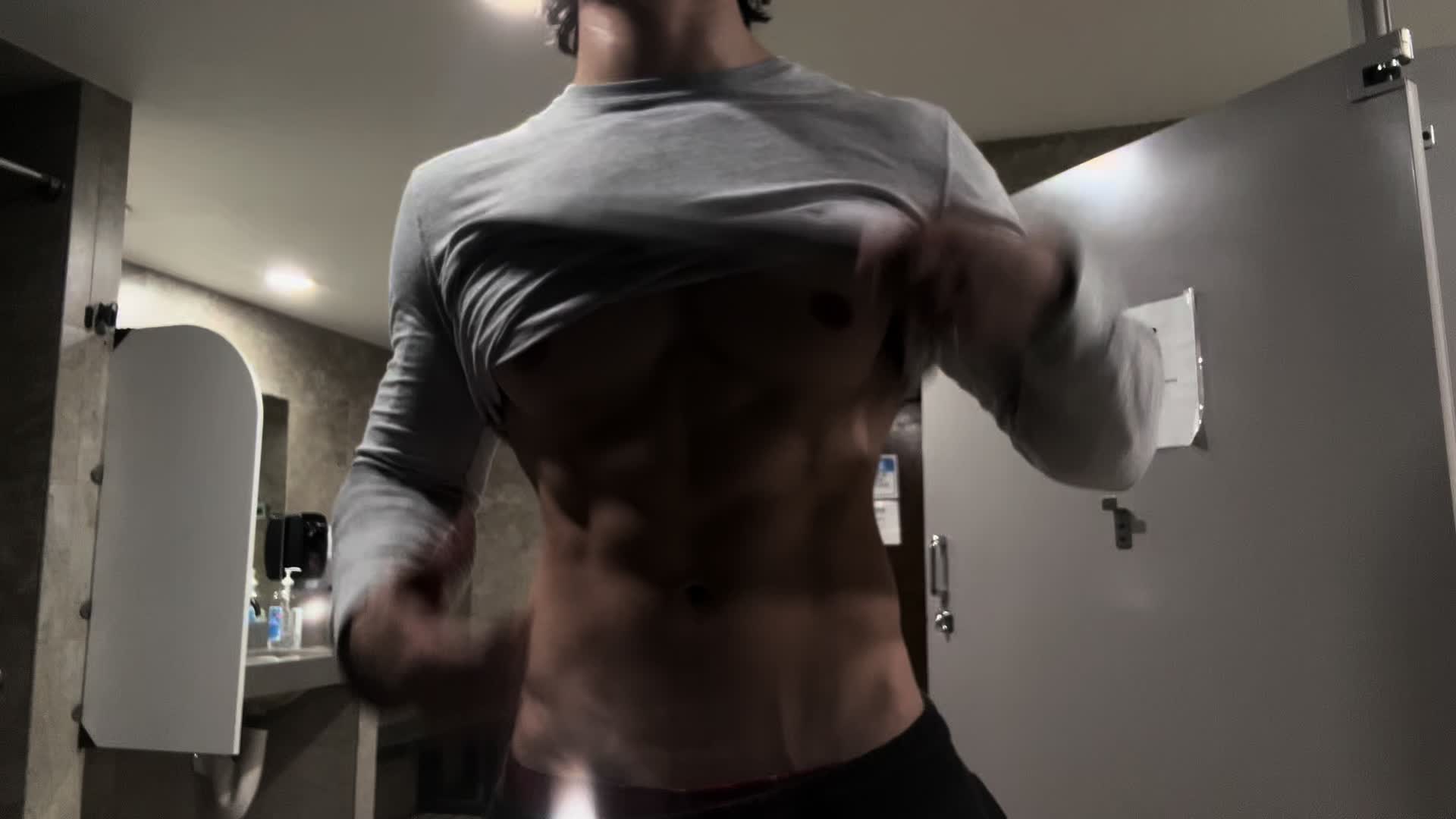 @ryanevira