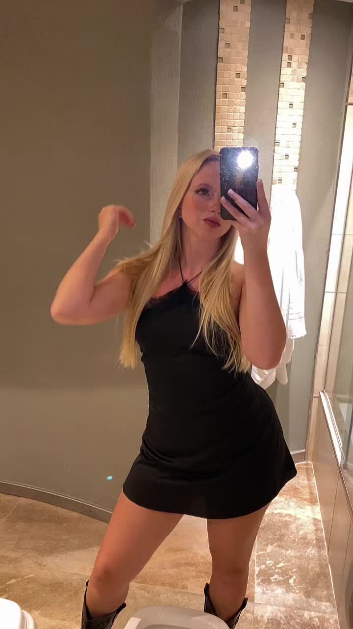 @Talia Ba&ntilde;ez