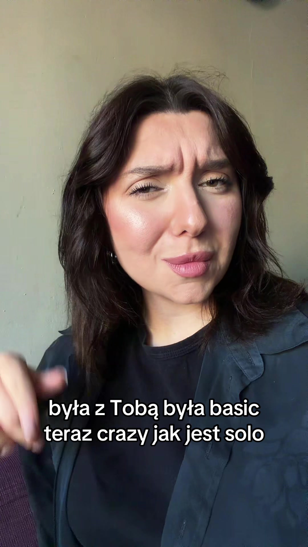 @Mona