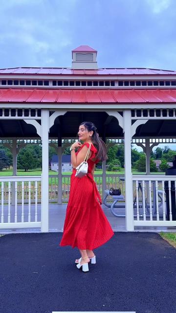 @Queen_Diya02